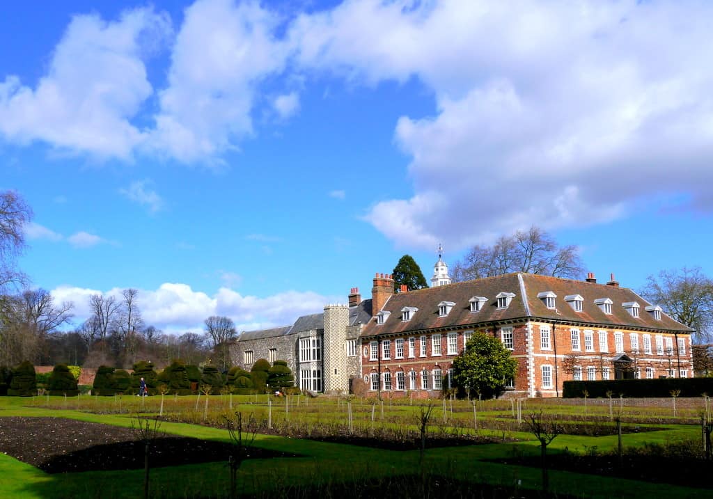 Hall Place & Gardens