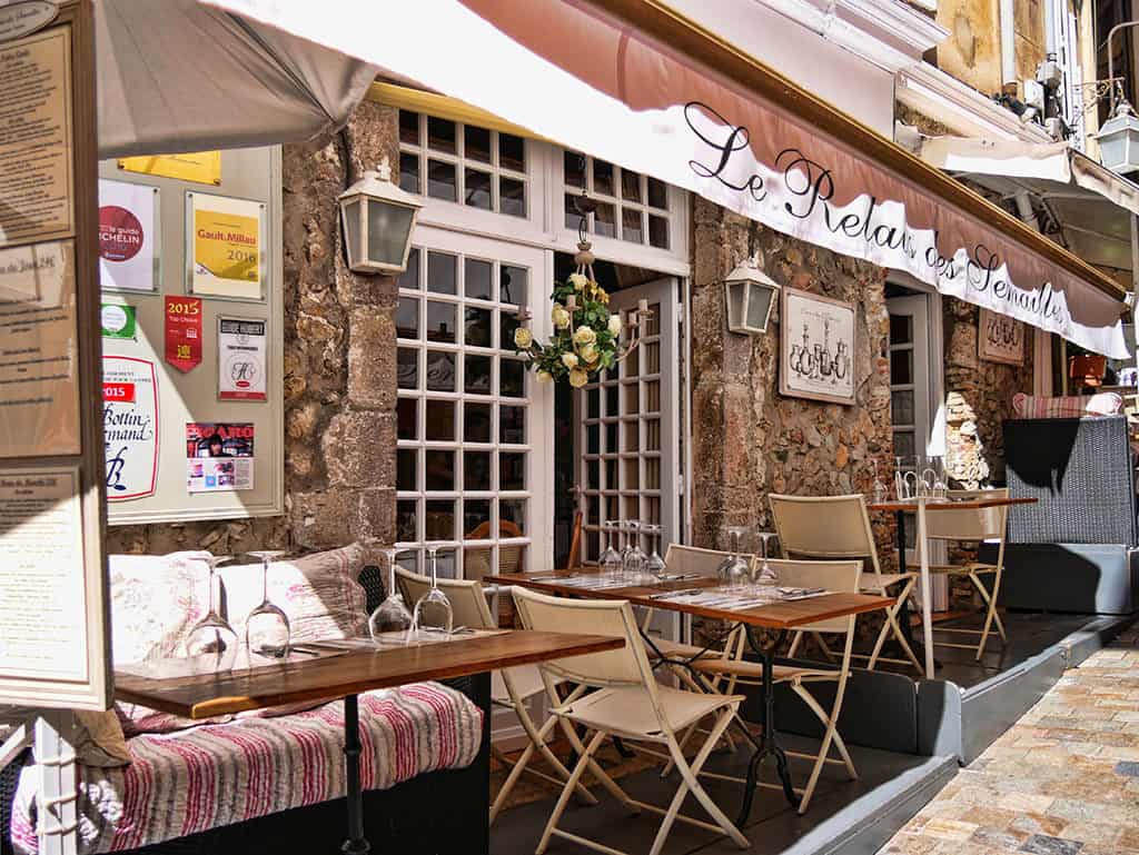 old-town-cannes