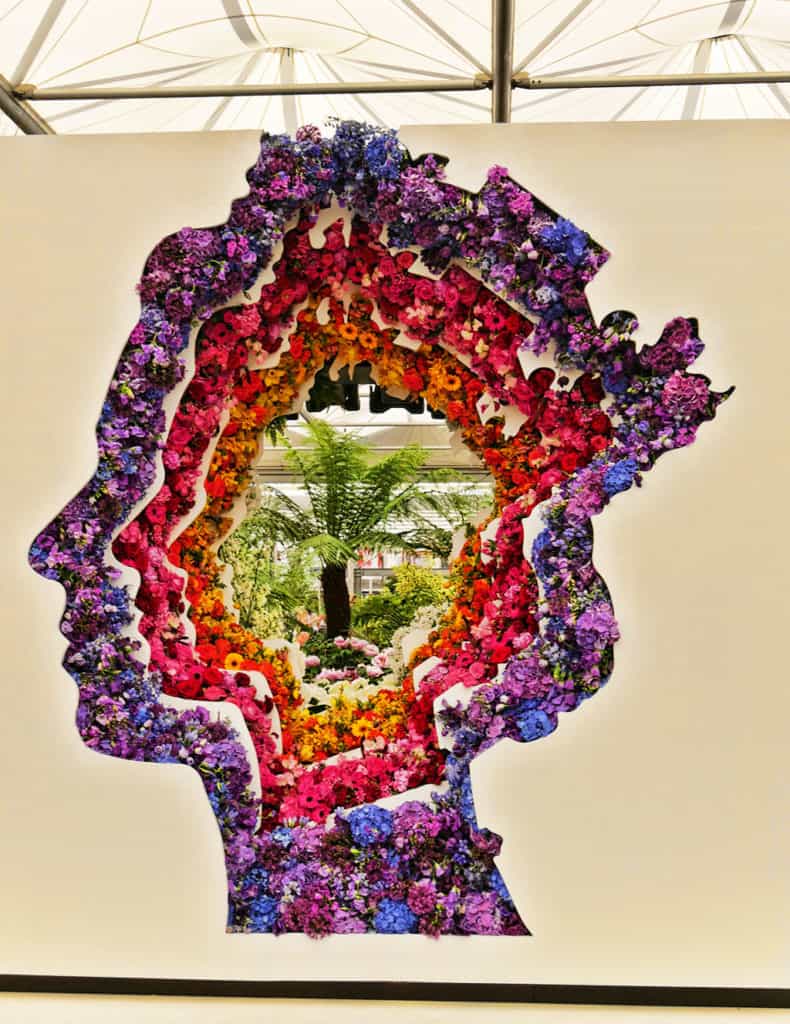 queen-chelsea-flower-show-2016