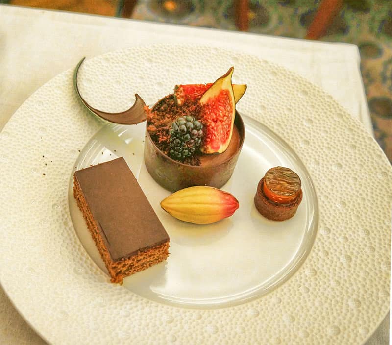 Flemings Hotel Mayfair - chocolate indulgence afternoon tea