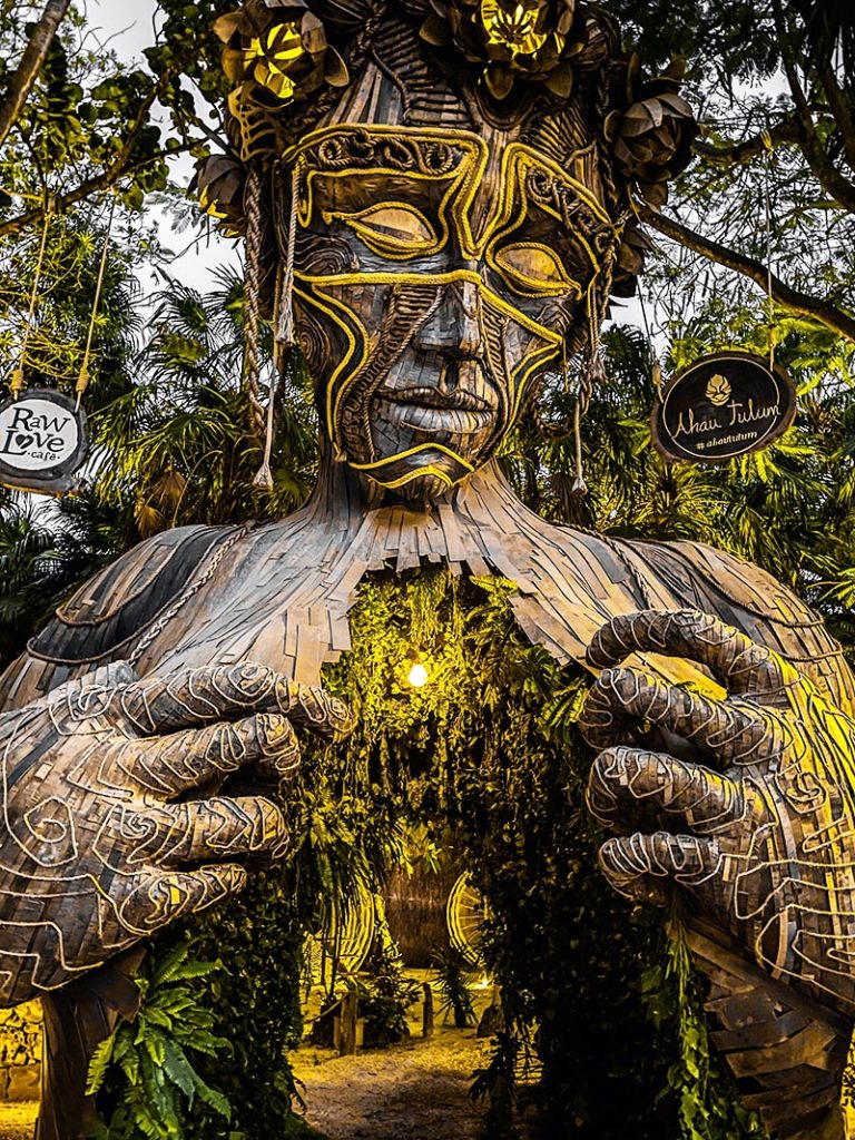Amazing Tulum Street Art And Mayan Ruins