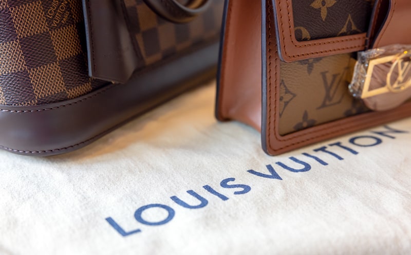 How To Tell If A Louis Vuitton Bag Is Authentic Or Not!