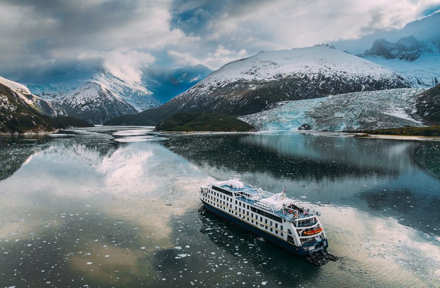Top luxury expedition cruise lines