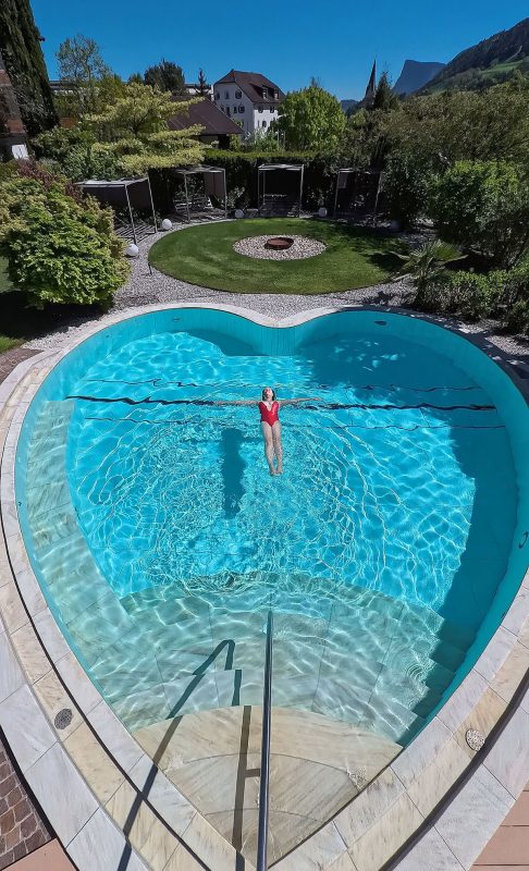 Alpiana heart shaped pool