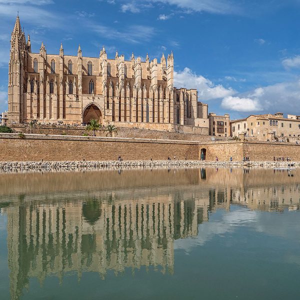 Unmissable things to do in Palma de Mallorca Spain