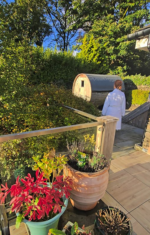 Lake House Knipe Suite private spa